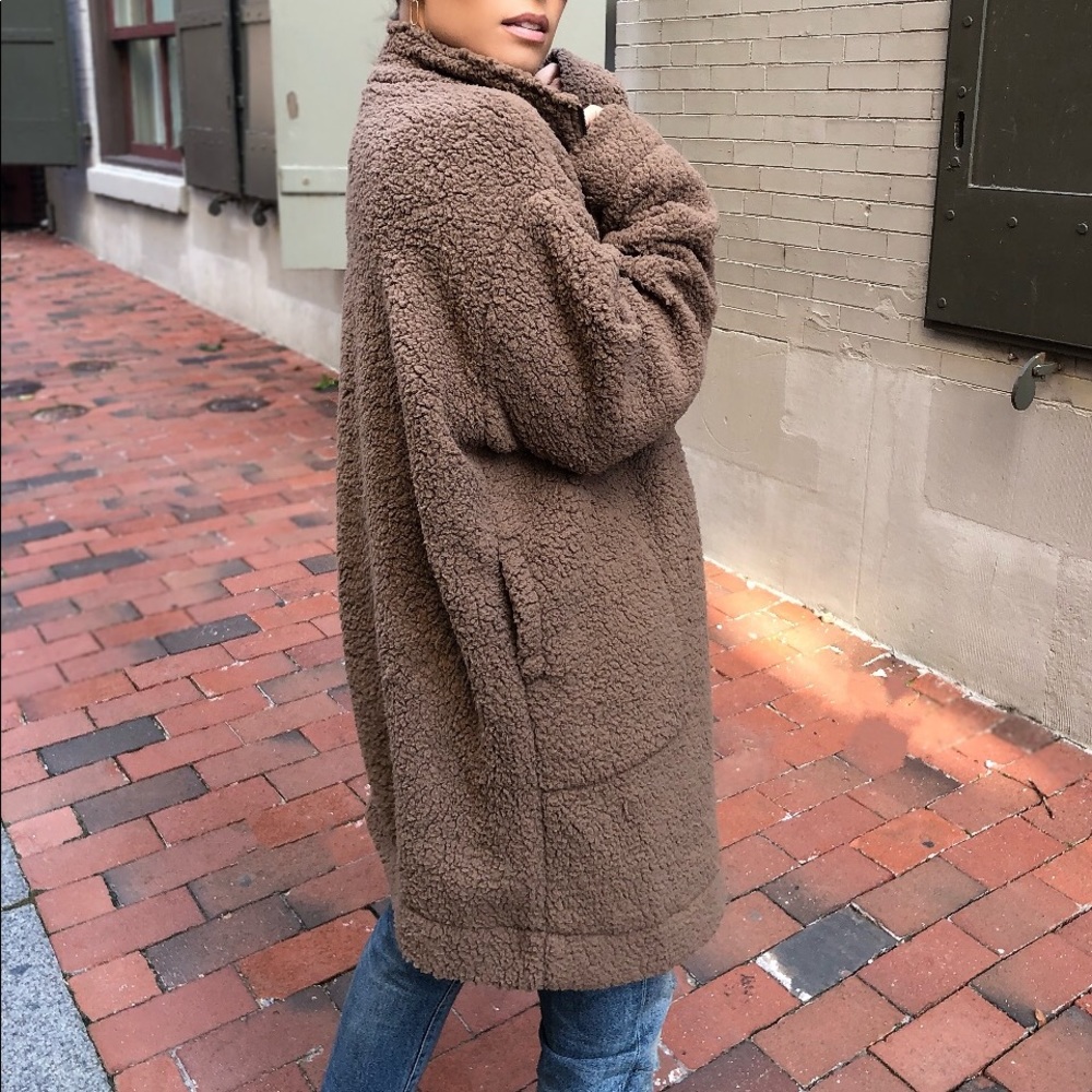 Jacinta Oversized Sherpa Jacket Teddy Coat - Picture 4 of 8